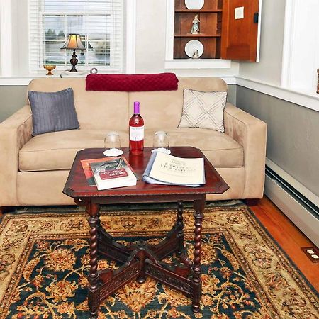 Hertzog Homestead Bed & Breakfast Ephrata Bagian luar foto