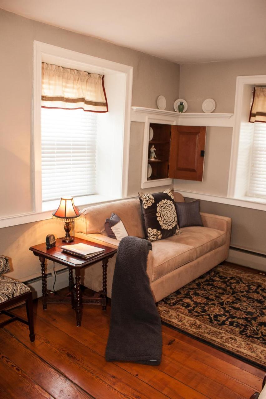 Hertzog Homestead Bed & Breakfast Ephrata Bagian luar foto